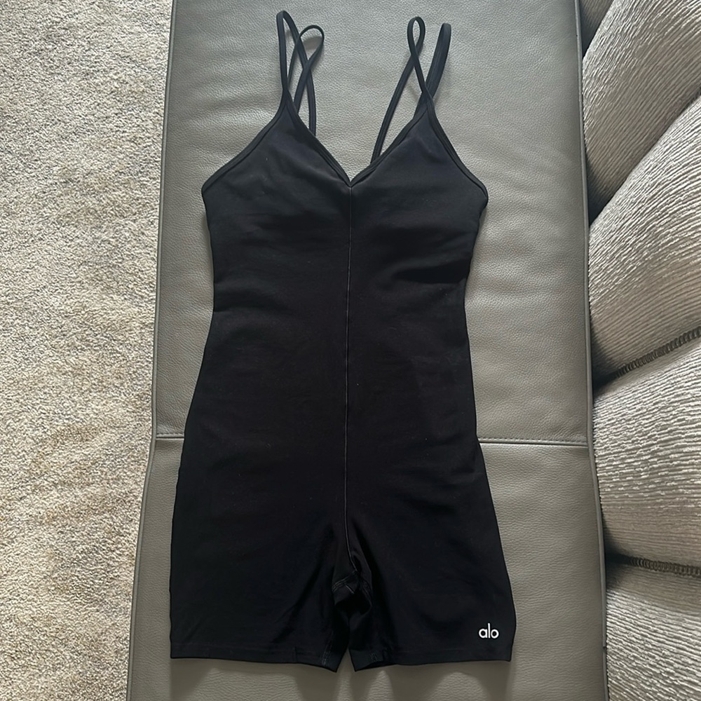 Alo Alosoft Suns Out Onesie Size Small